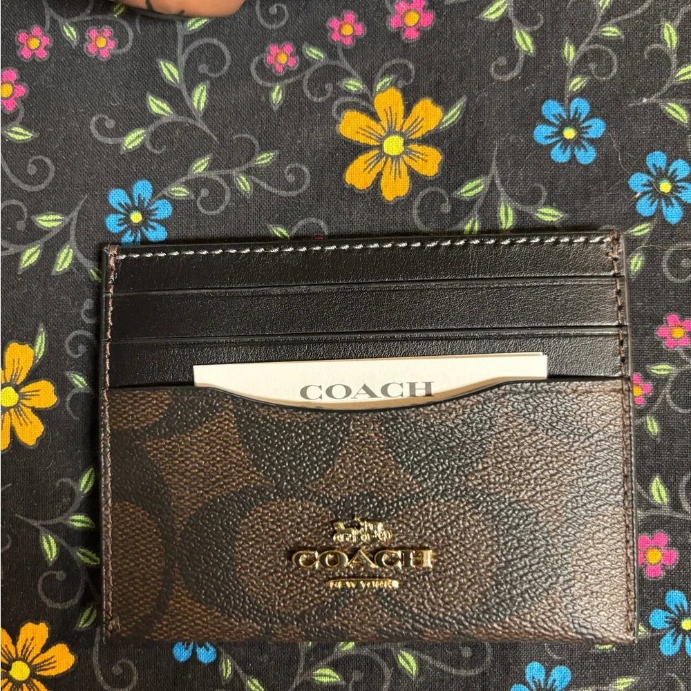 Coach Signature Brown and Black Card Holder - Picture 1 of 3